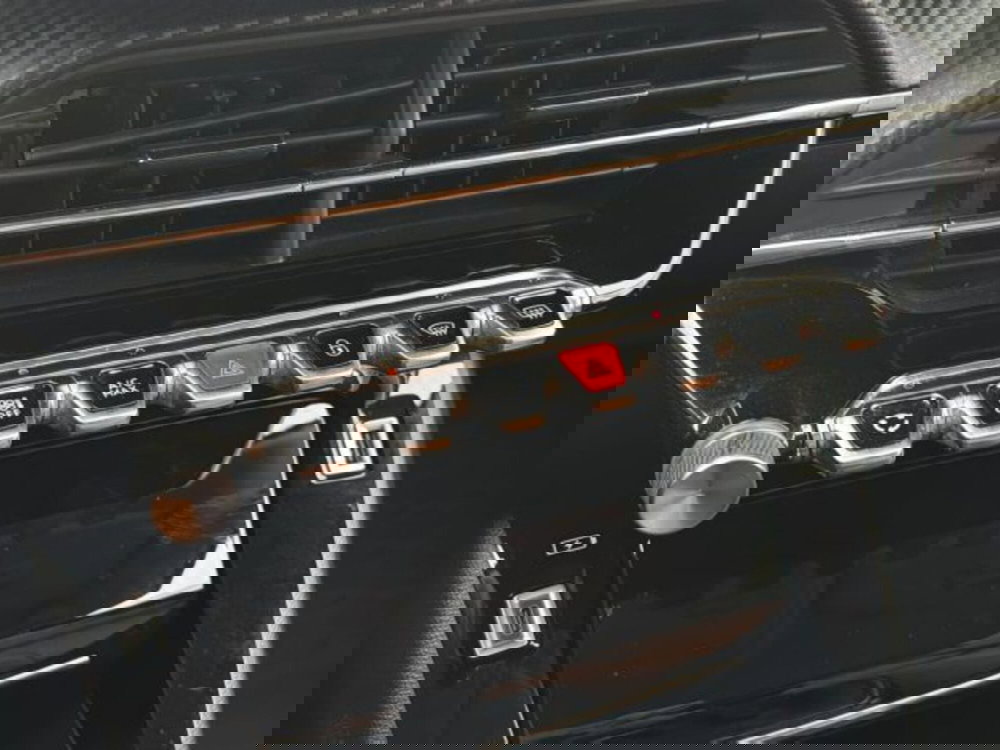 Peugeot 2008 usata a Bologna (17)