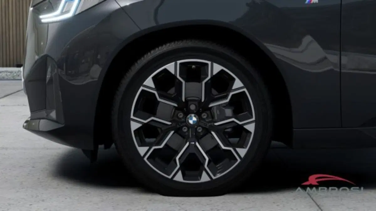 BMW X3 nuova a Perugia (8)