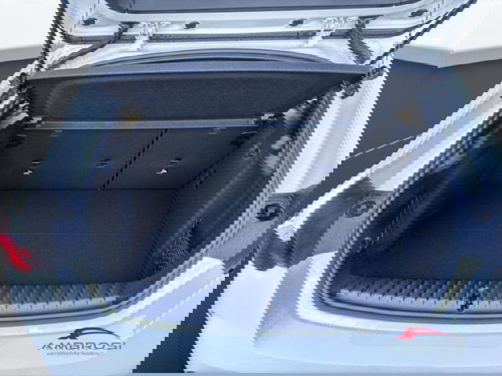 BMW Serie 1 nuova a Perugia (7)