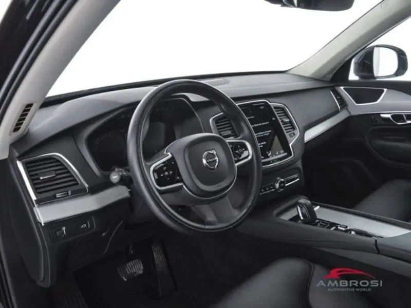 Volvo XC90 usata a Perugia (8)