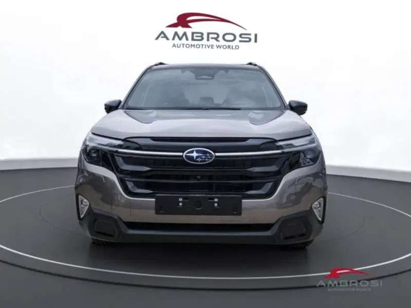 Subaru Forester nuova a Perugia (5)
