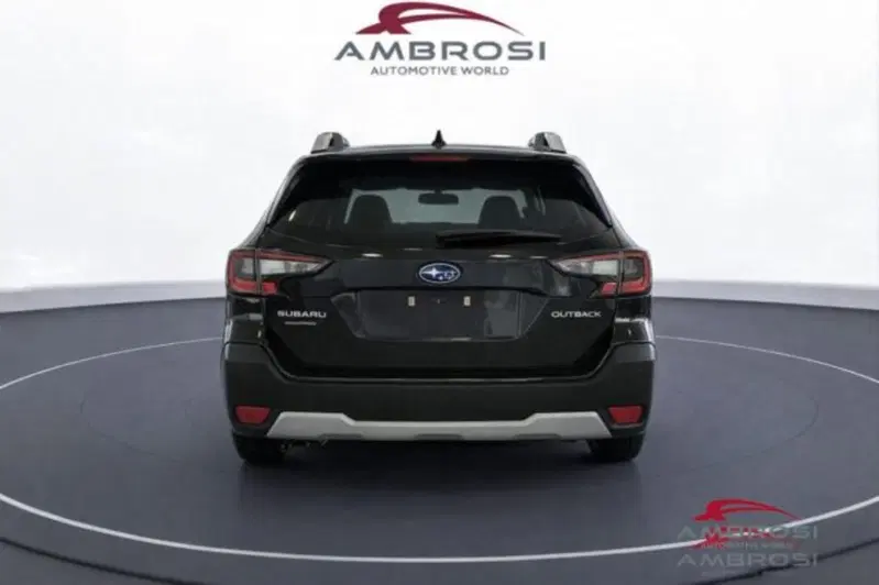 Subaru Outback nuova a Perugia (4)