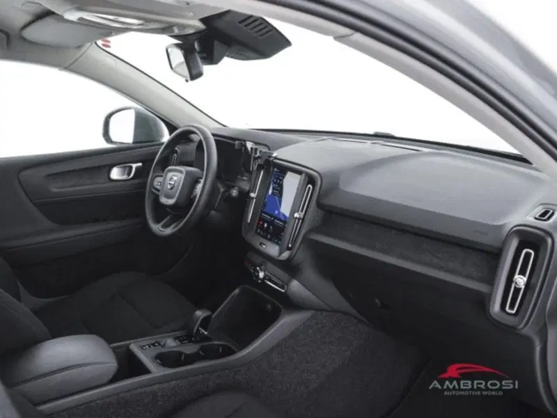 Volvo XC40 usata a Perugia (12)