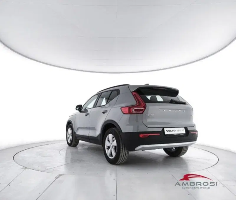 Volvo XC40 usata a Perugia (4)