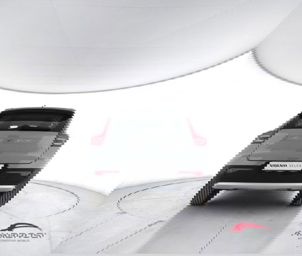 Volvo XC40 usata a Perugia (6)