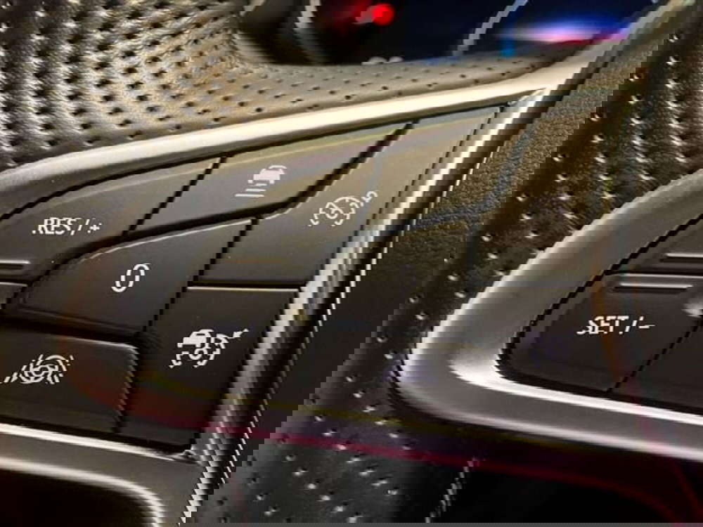 Renault Arkana usata a Como (17)