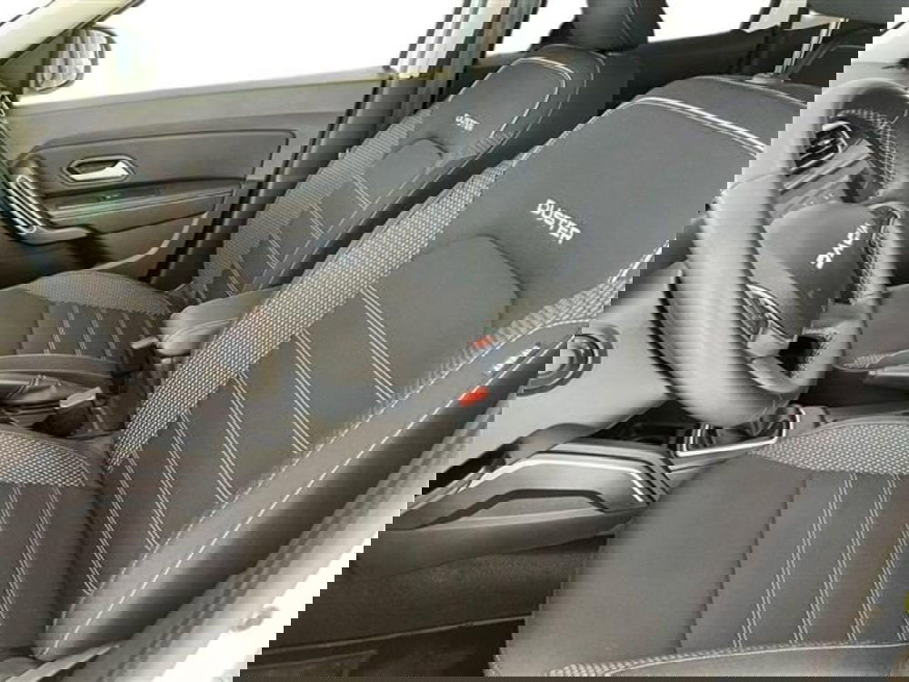 Dacia Duster usata a Como (10)