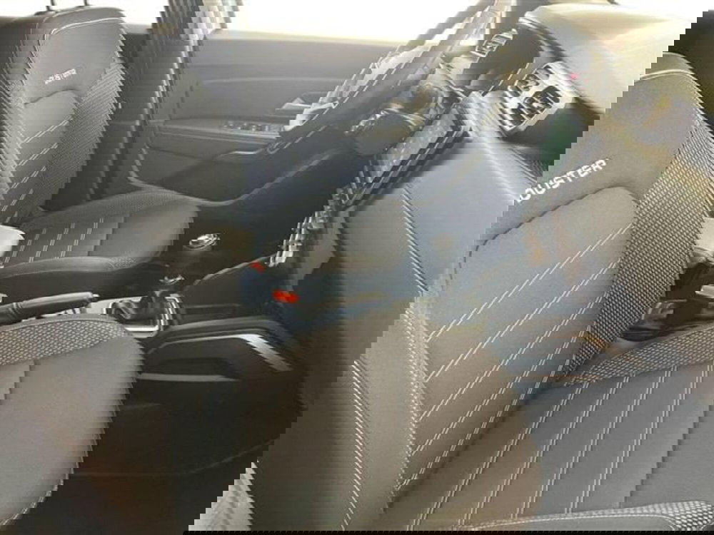 Dacia Duster usata a Como (11)