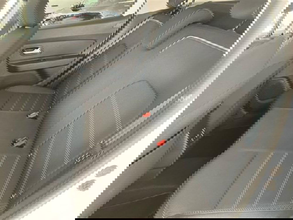 Dacia Duster usata a Como (12)