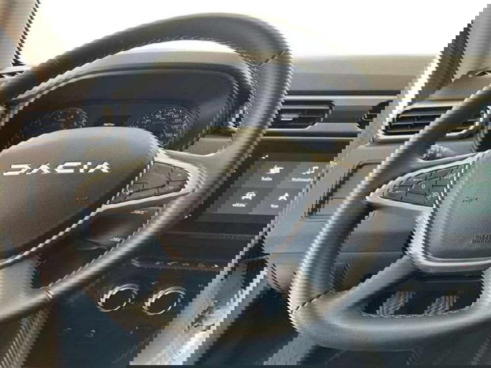 Dacia Duster usata a Como (17)