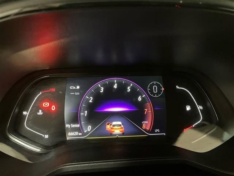 Renault Clio usata a Como (15)