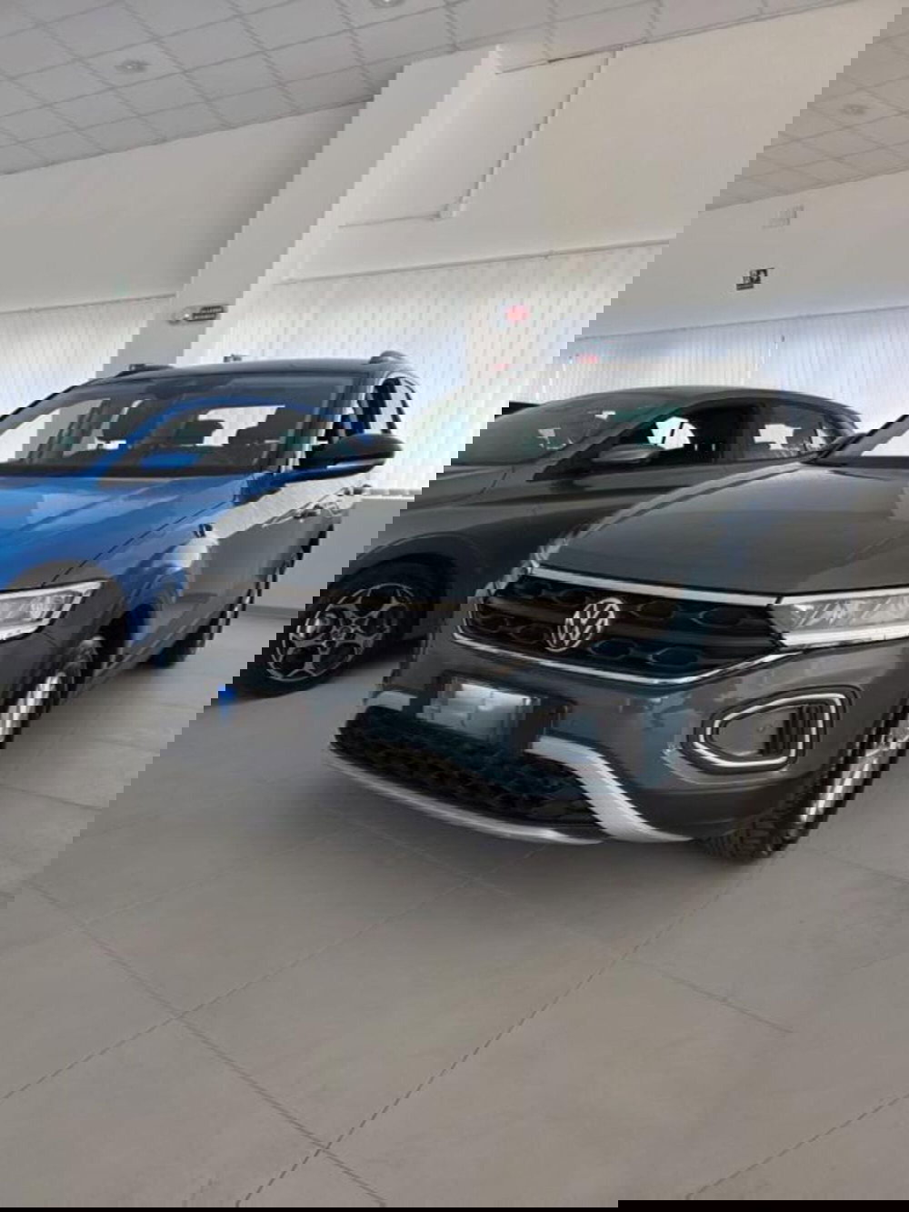 Volkswagen T-Roc usata a Napoli (2)