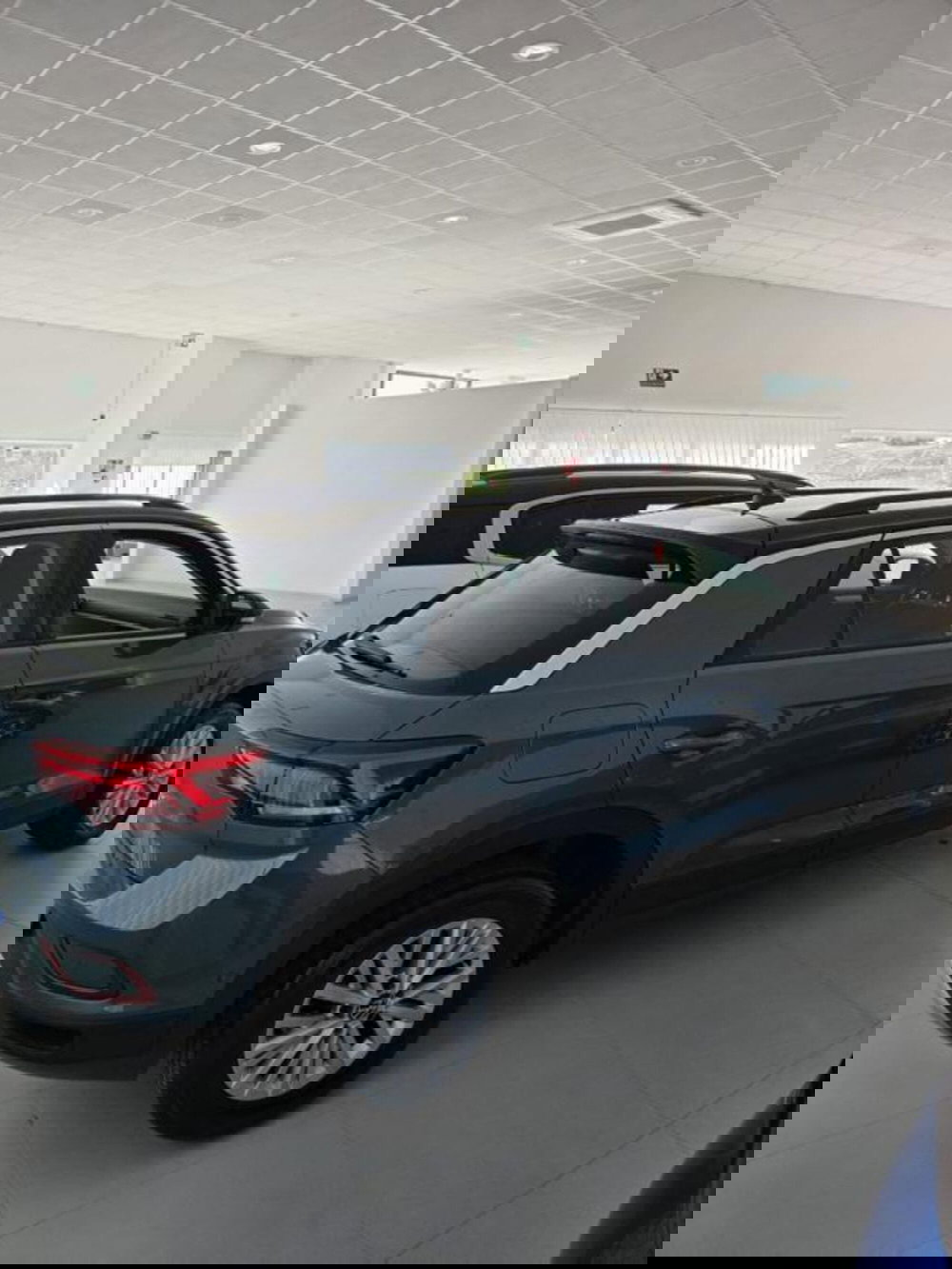 Volkswagen T-Roc usata a Napoli (3)