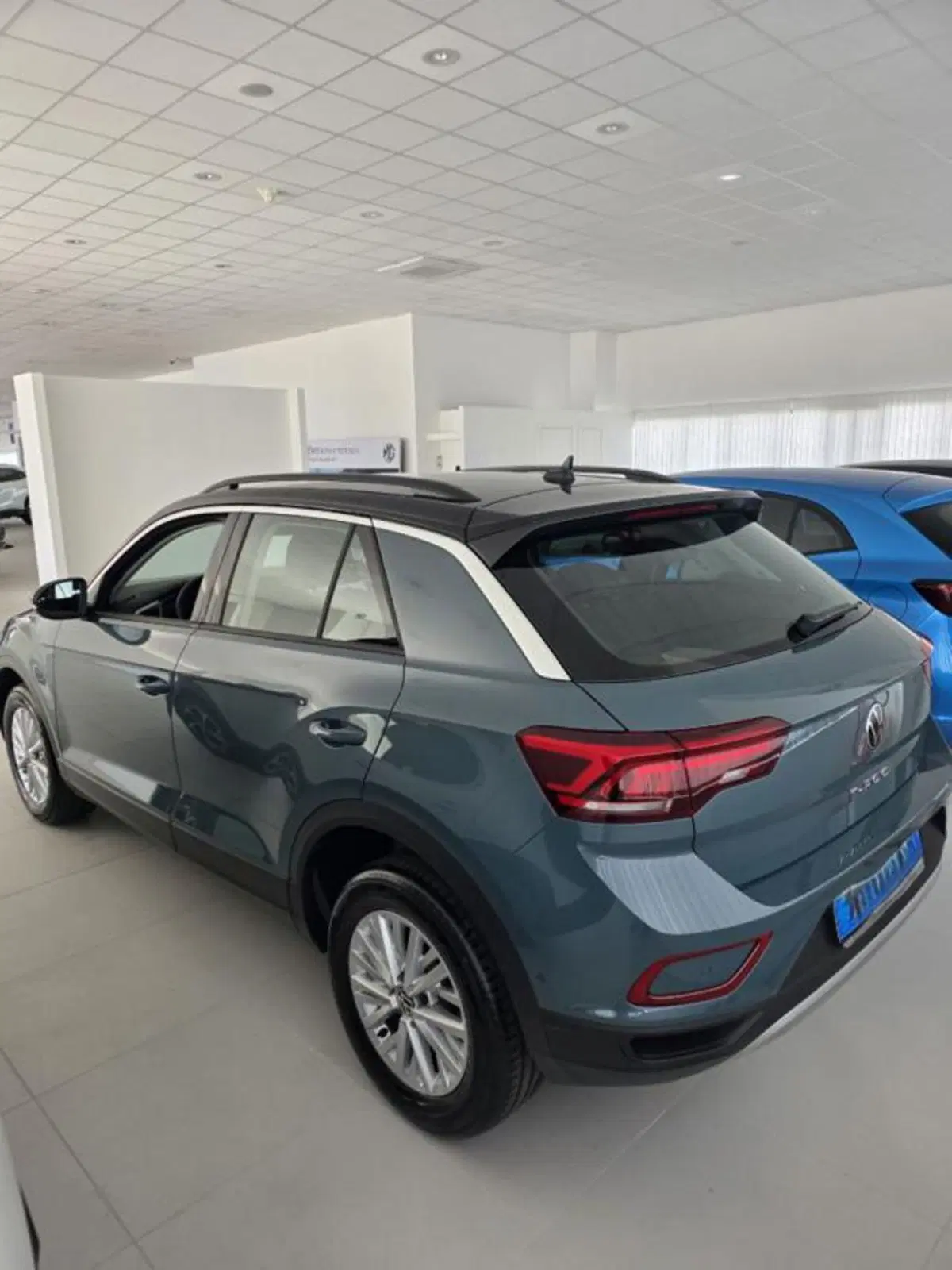 Volkswagen T-Roc usata a Napoli (4)