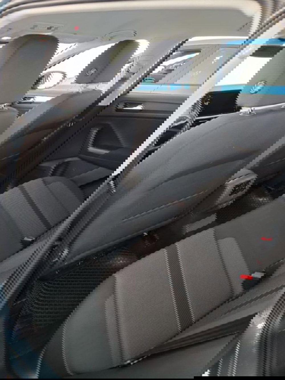 Volkswagen T-Roc usata a Napoli (6)