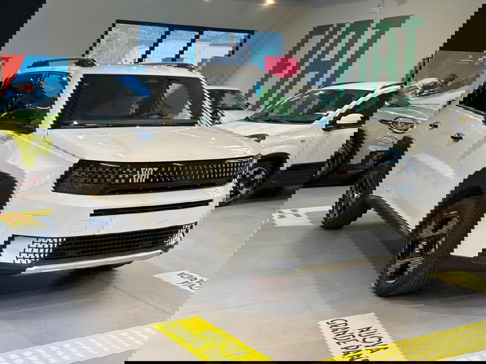 Fiat Grande Panda nuova a Sondrio (7)