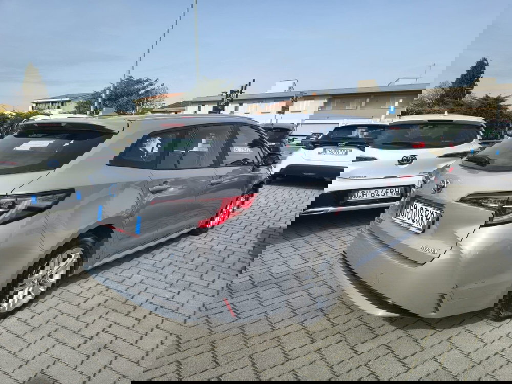 Toyota Corolla Touring Sports usata a Firenze (4)