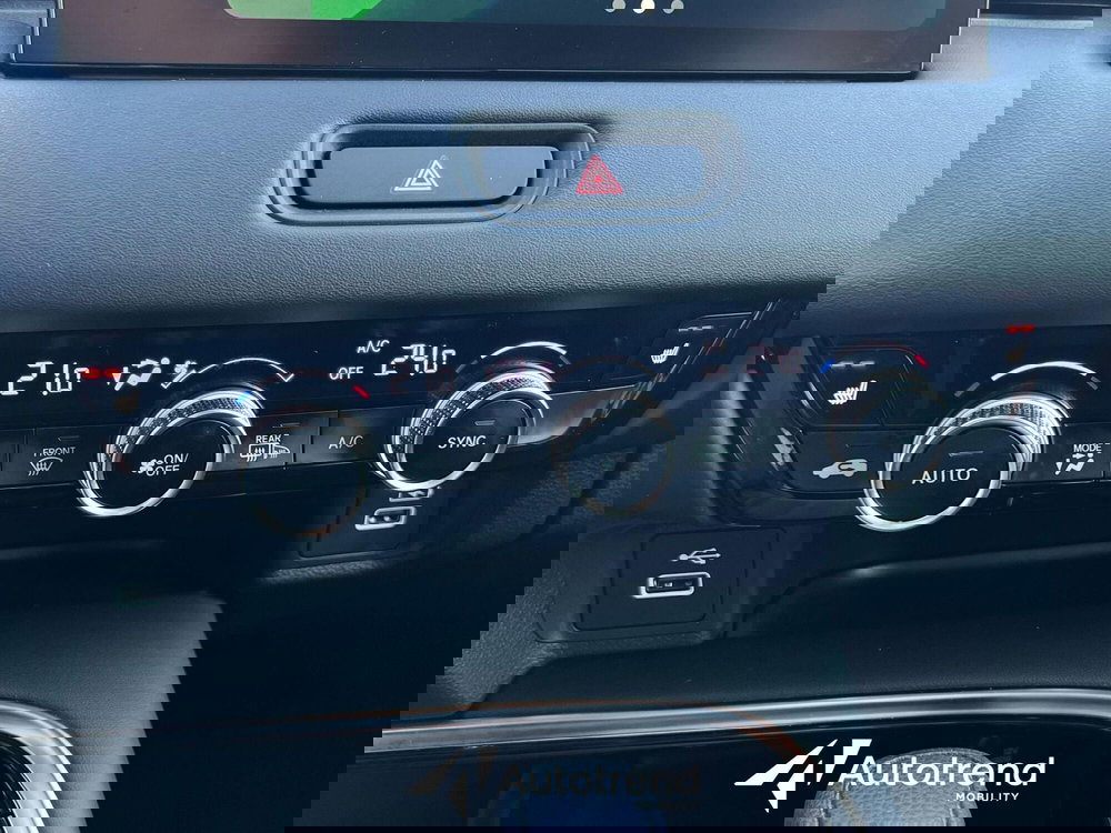 Honda HR-V usata a Bari (13)