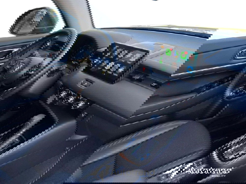 Honda HR-V usata a Bari (8)