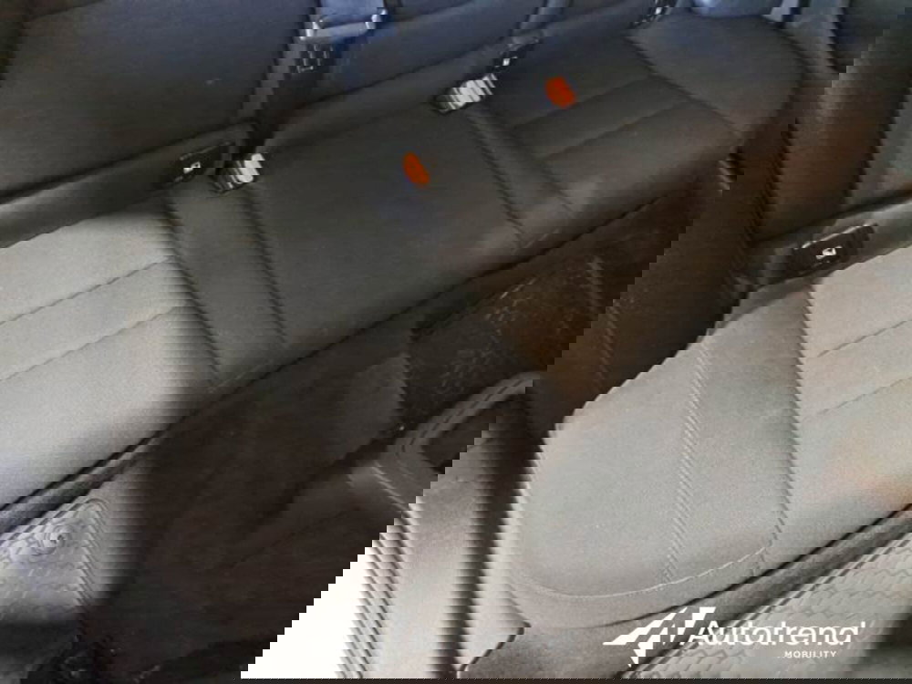 Volvo V60 usata a Bari (12)