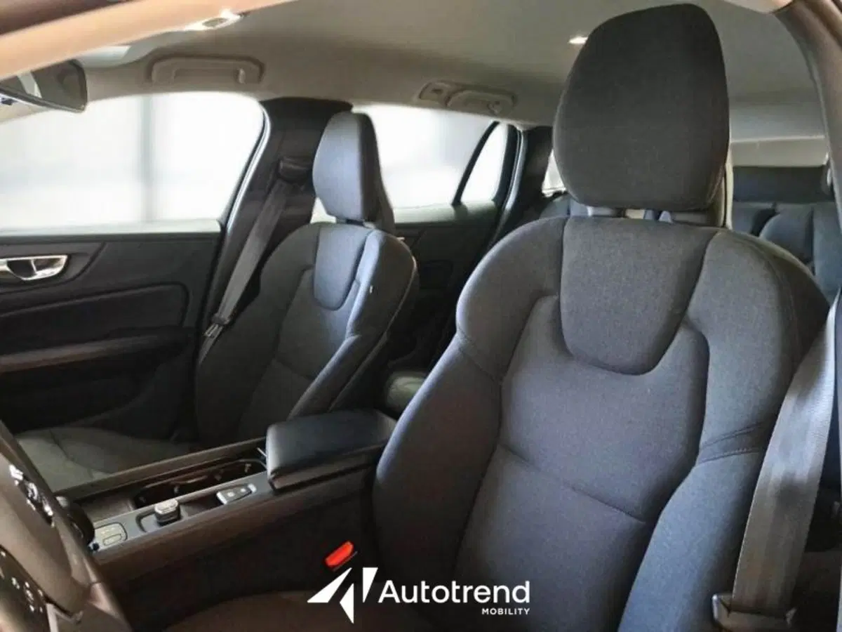 Volvo V60 usata a Bari (7)