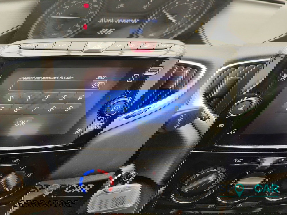 Lancia Ypsilon usata a Como (11)