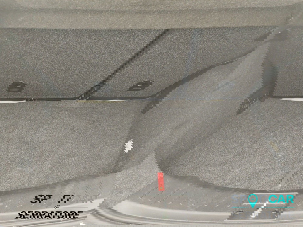 Lancia Ypsilon usata a Como (17)