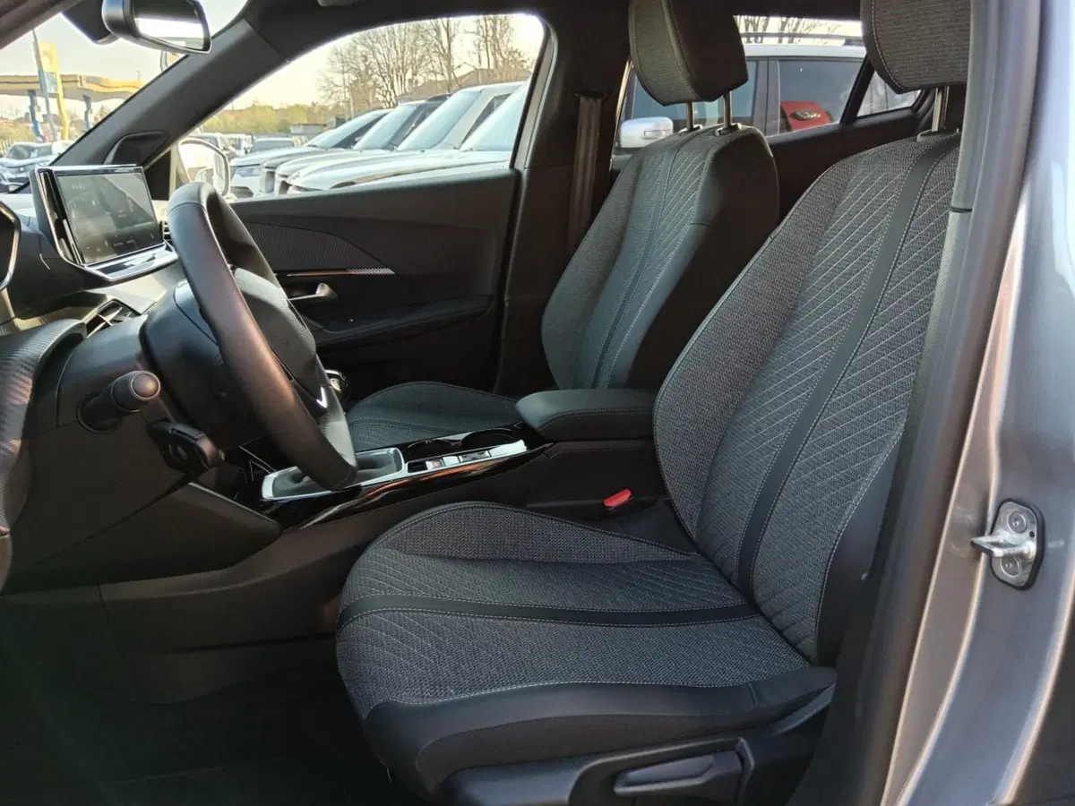 Peugeot 2008 usata a Alessandria (13)