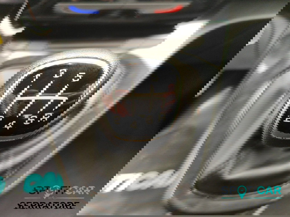 Lancia Ypsilon usata a Como (17)