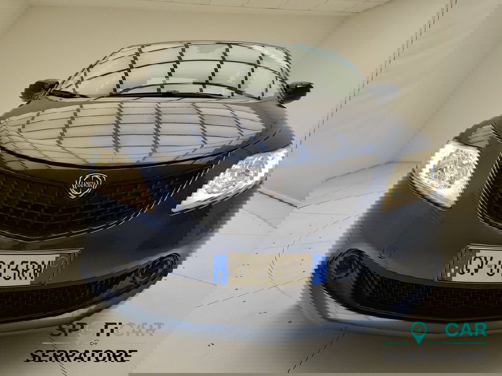 Lancia Ypsilon usata a Como (2)