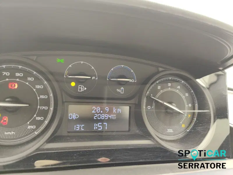 Lancia Ypsilon usata a Como (8)