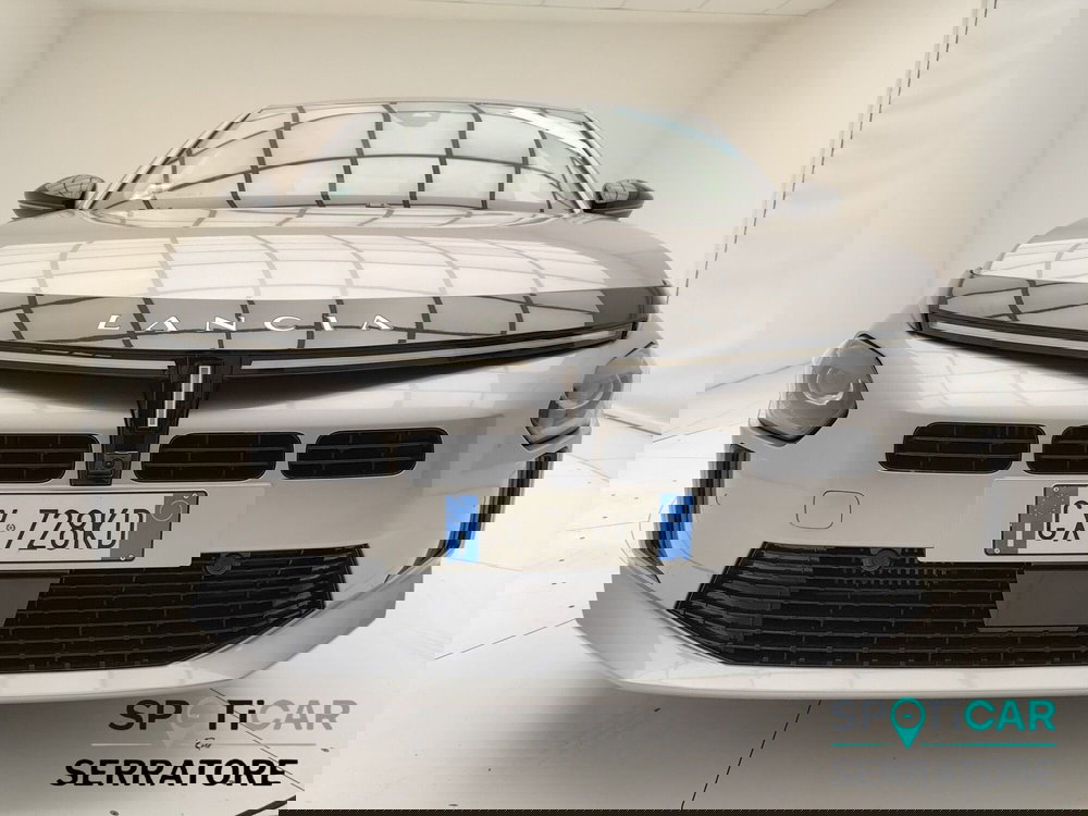 Lancia Ypsilon usata a Como (2)