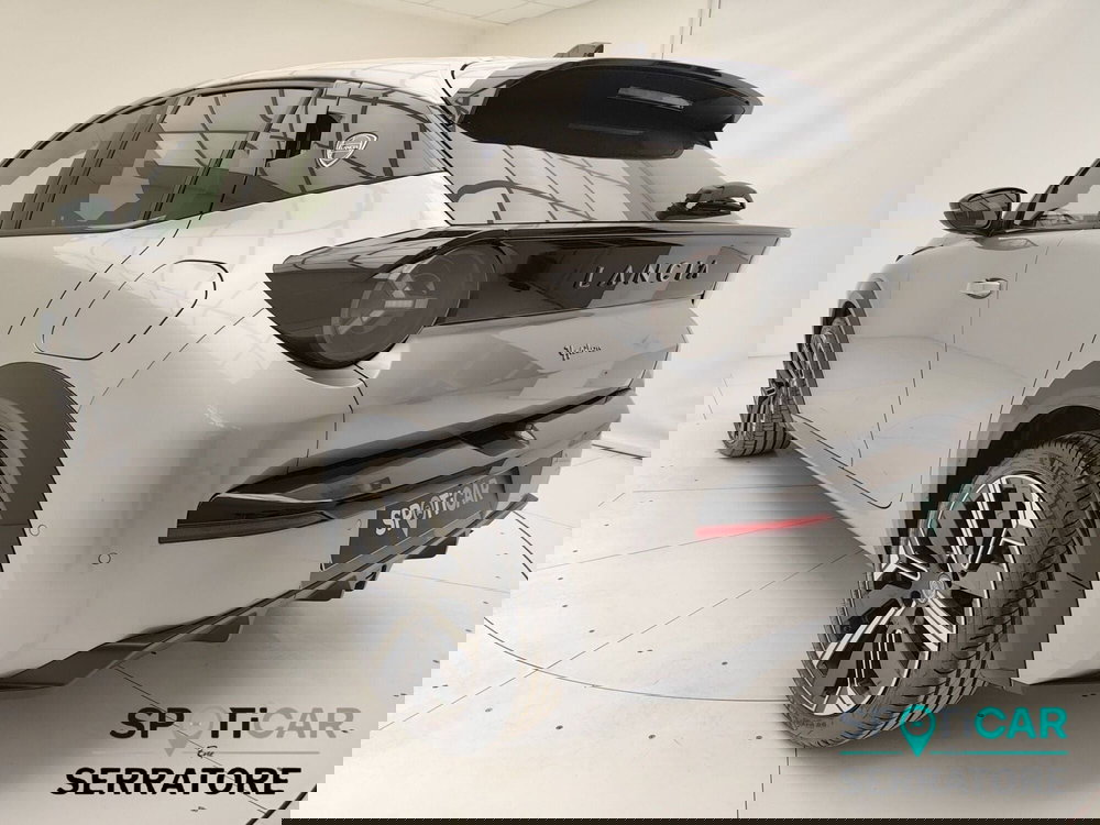 Lancia Ypsilon usata a Como (4)