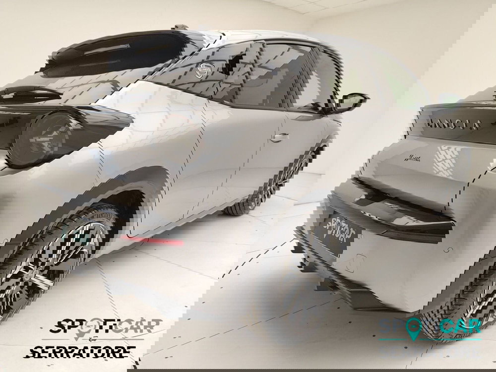 Lancia Ypsilon usata a Como (6)