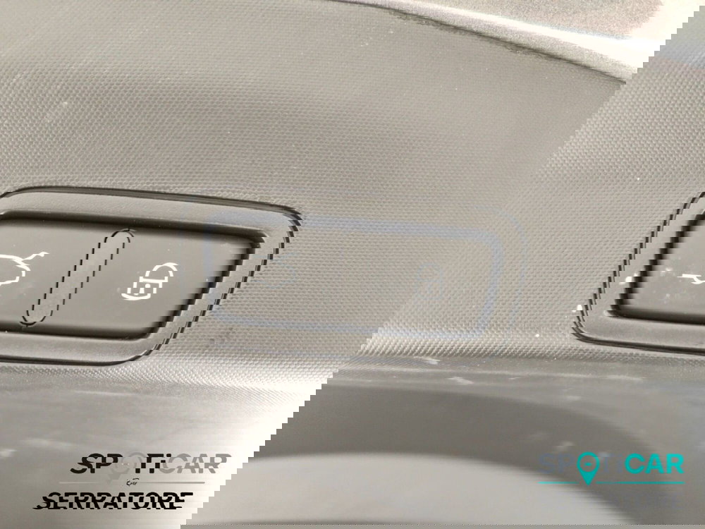 Alfa Romeo Stelvio usata a Como (17)