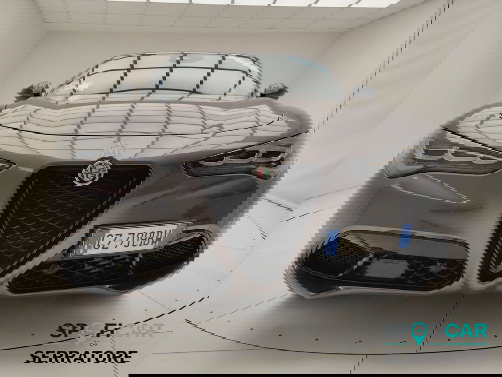 Alfa Romeo Stelvio usata a Como (2)