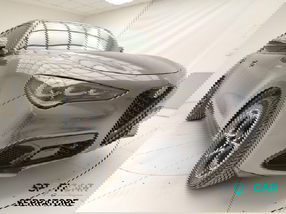 Alfa Romeo Stelvio usata a Como (3)