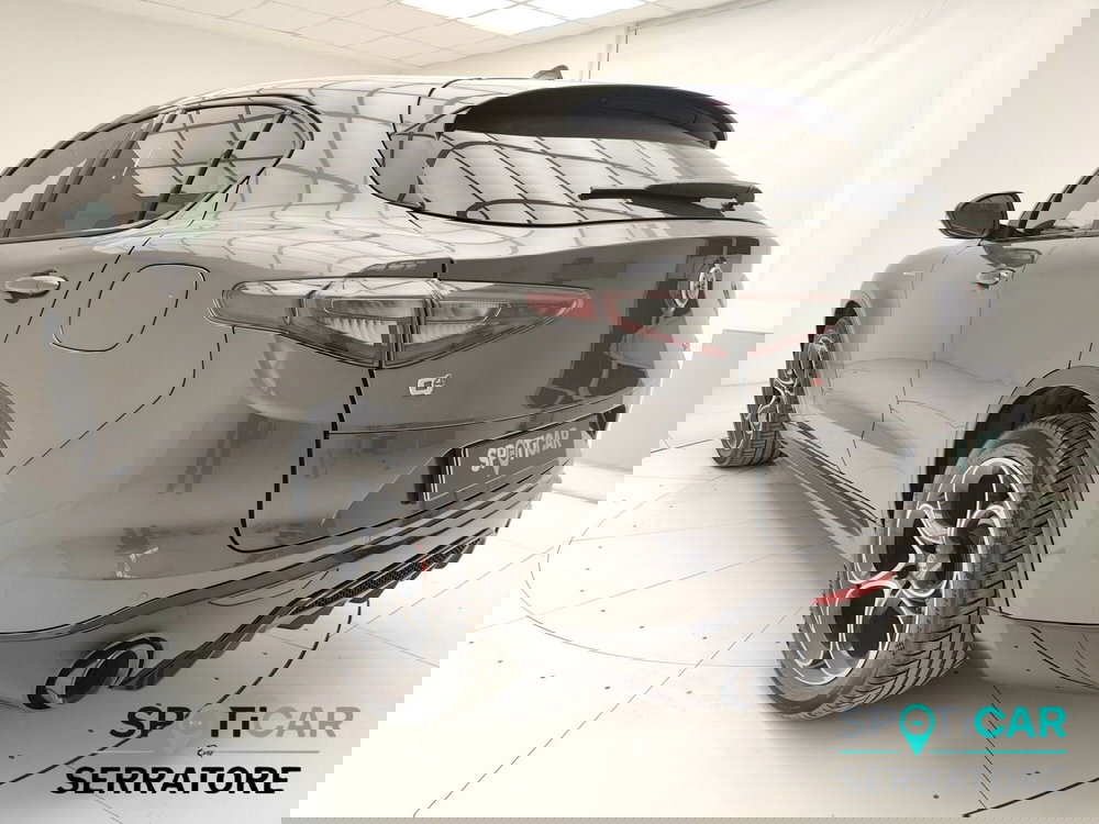 Alfa Romeo Stelvio usata a Como (4)