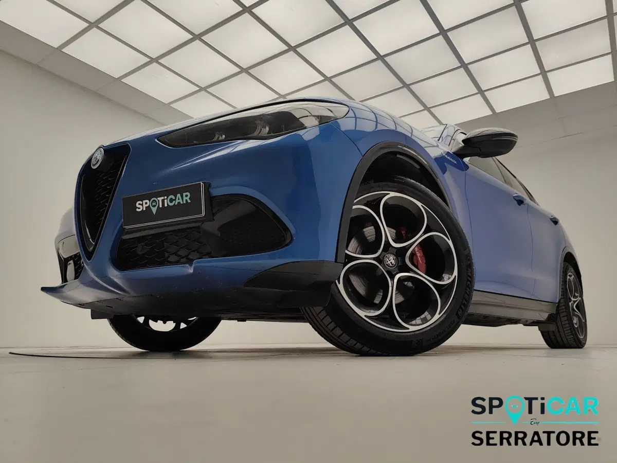 Alfa Romeo Stelvio usata a Como (14)