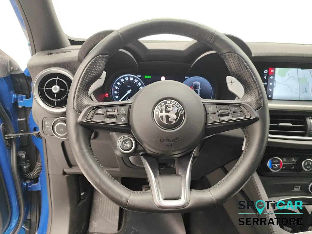 Alfa Romeo Stelvio usata a Como (18)