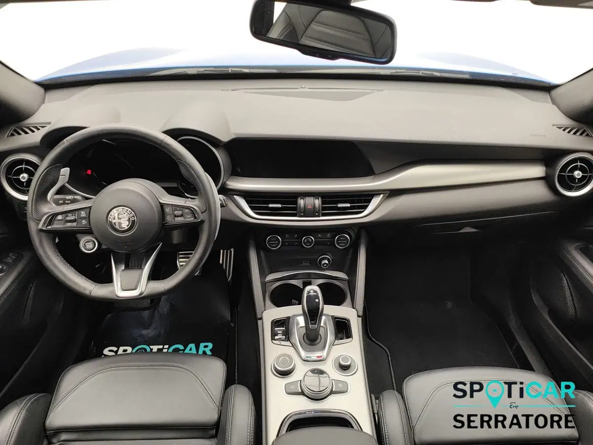 Alfa Romeo Stelvio usata a Como (7)