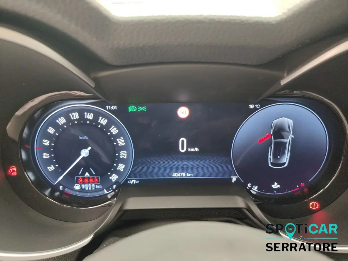 Alfa Romeo Stelvio usata a Como (8)