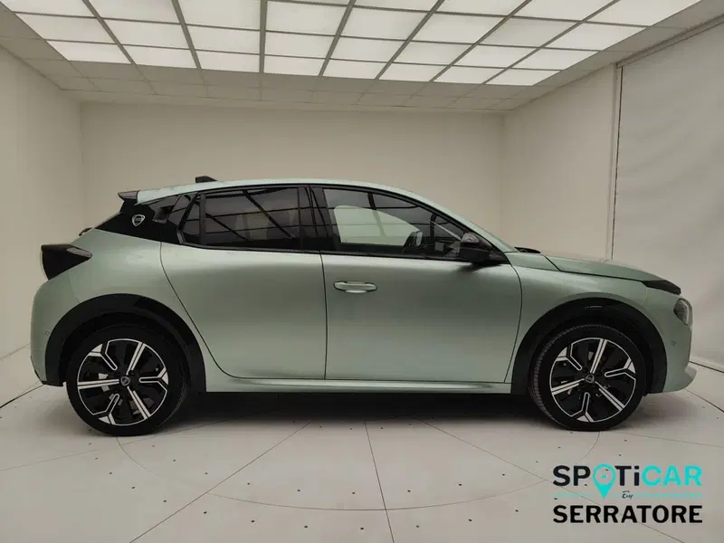Lancia Ypsilon usata a Como (18)