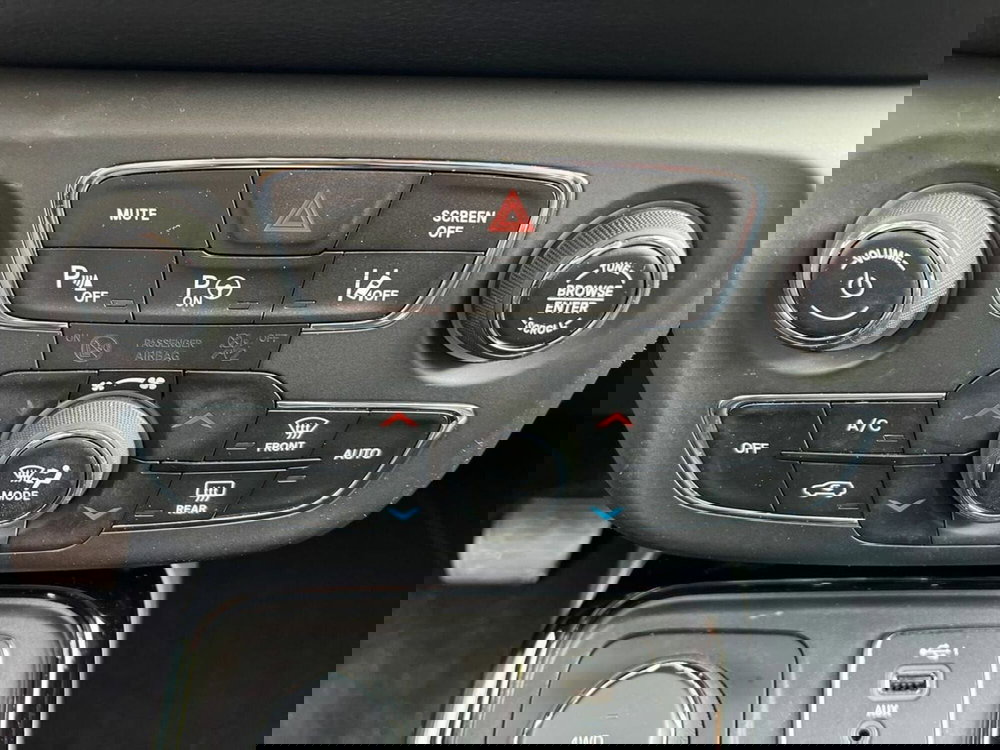 Jeep Compass usata a Sondrio (14)