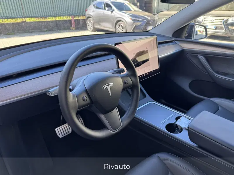 Tesla Model 3 usata a Como (7)