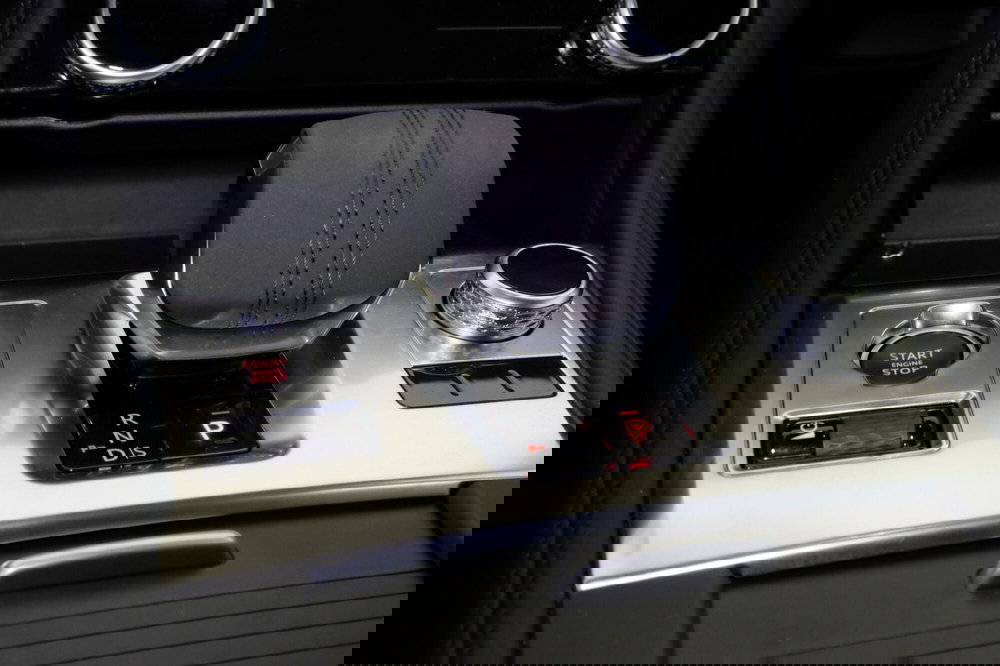 Jaguar F-Pace usata a Torino (11)