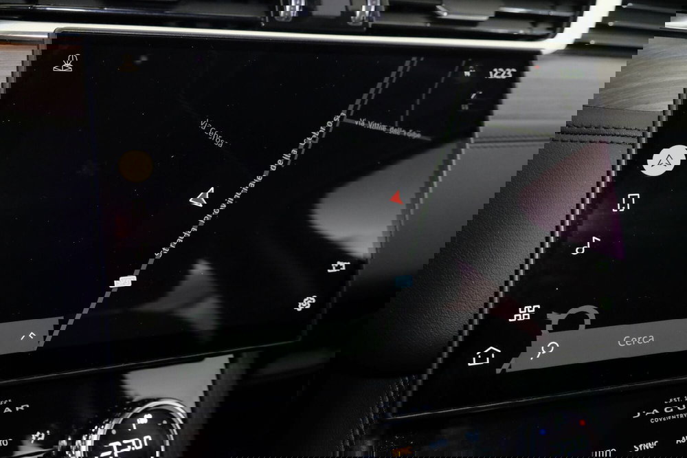 Jaguar F-Pace usata a Torino (12)