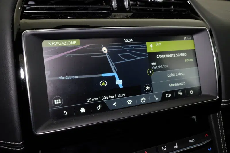 Jaguar F-Pace usata a Torino (12)