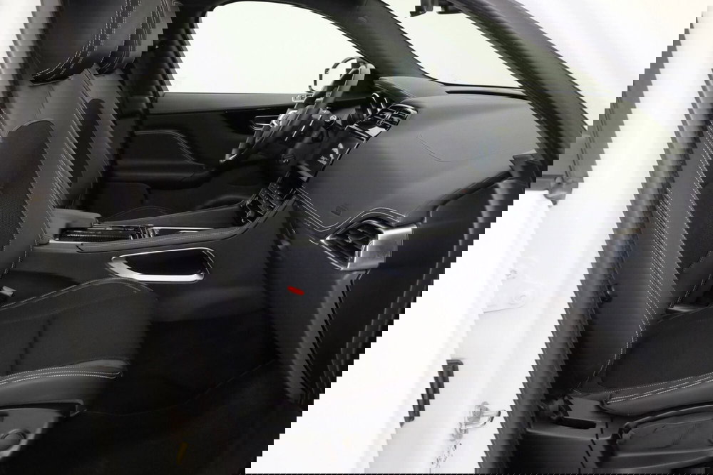 Jaguar F-Pace usata a Torino (3)