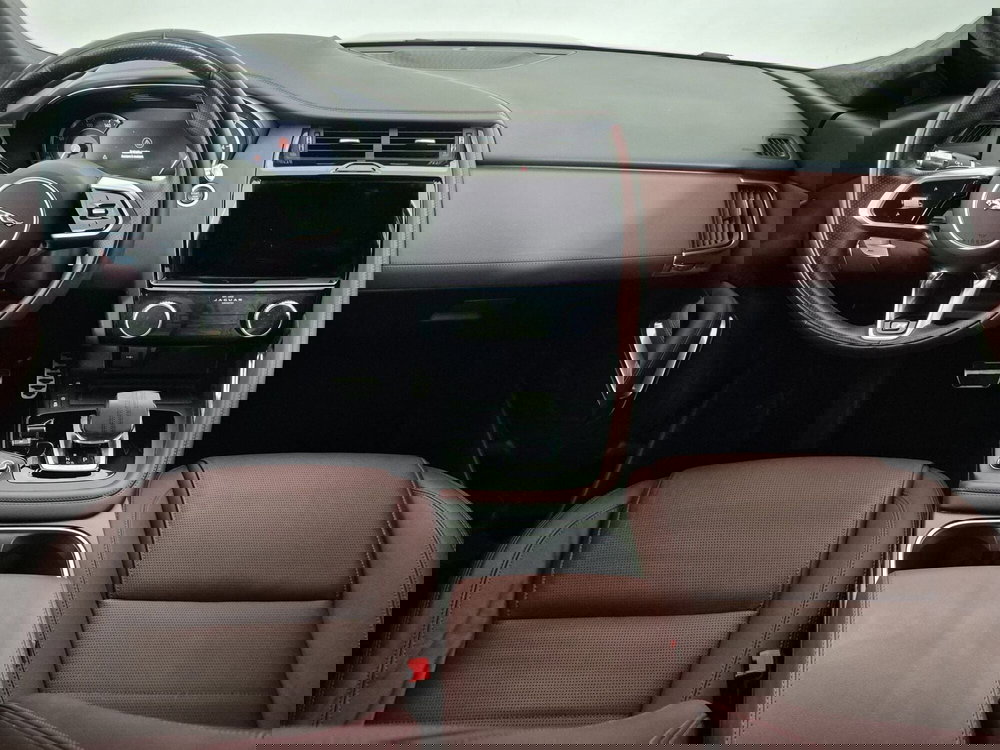 Jaguar E-Pace usata a Torino (4)